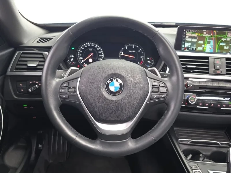 BMW 320 - САМО 30% АВАНС, снимка 13 - Автомобили и джипове - 55406738