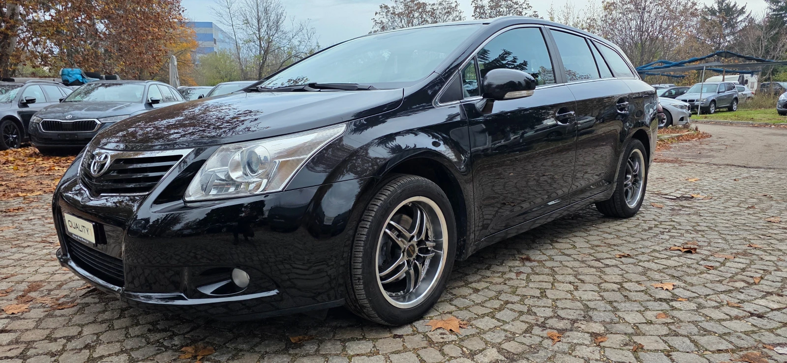 Toyota Avensis 2.0i * АВТОМАТ* ОБСЛУЖЕН* СЕРВ. ИСТОРИЯ* ШВЕЙЦАРИЯ, снимка 1