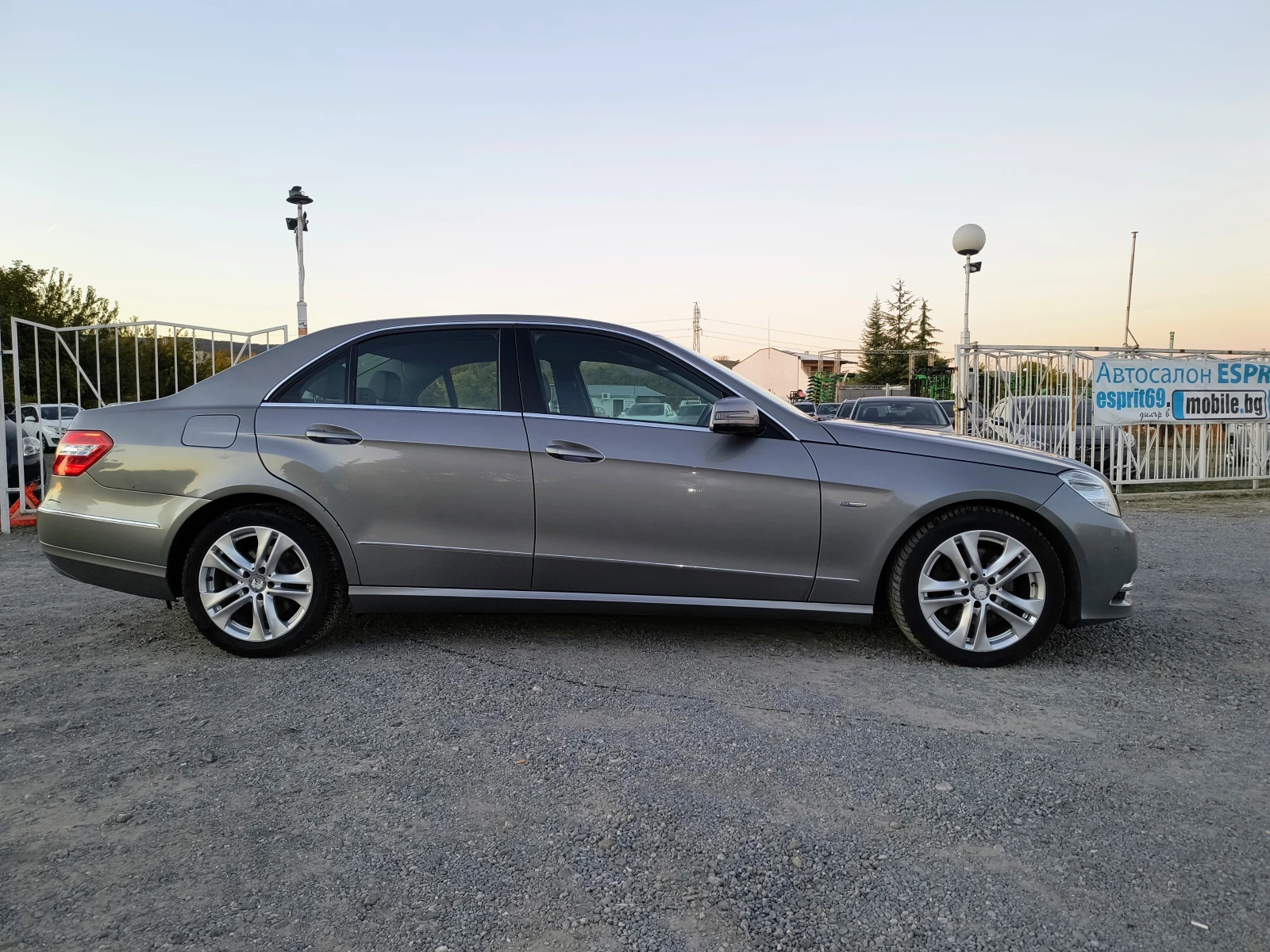 Mercedes-Benz E 350 3.5-231 КС AUTOMATIC, NAVI, KOJA, FULL EXTRI - изображение 4