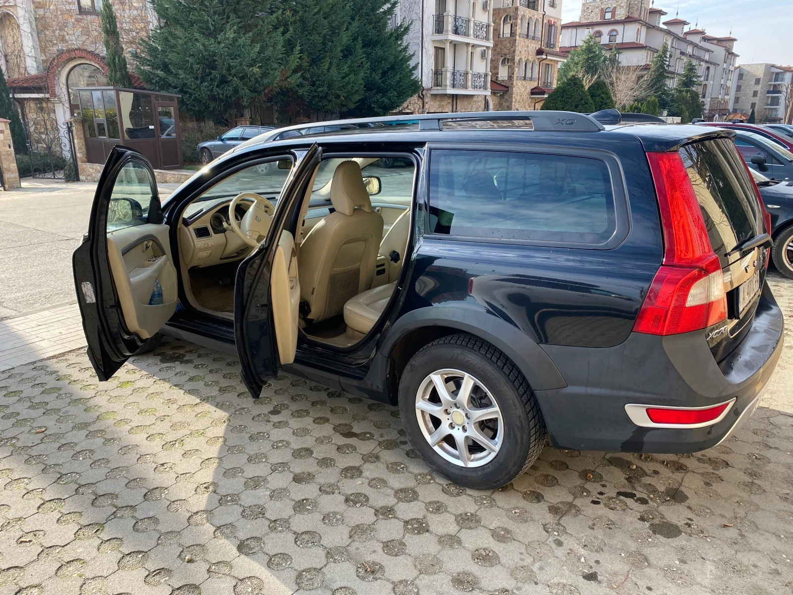 Volvo Xc70 2, 4 d - изображение 10