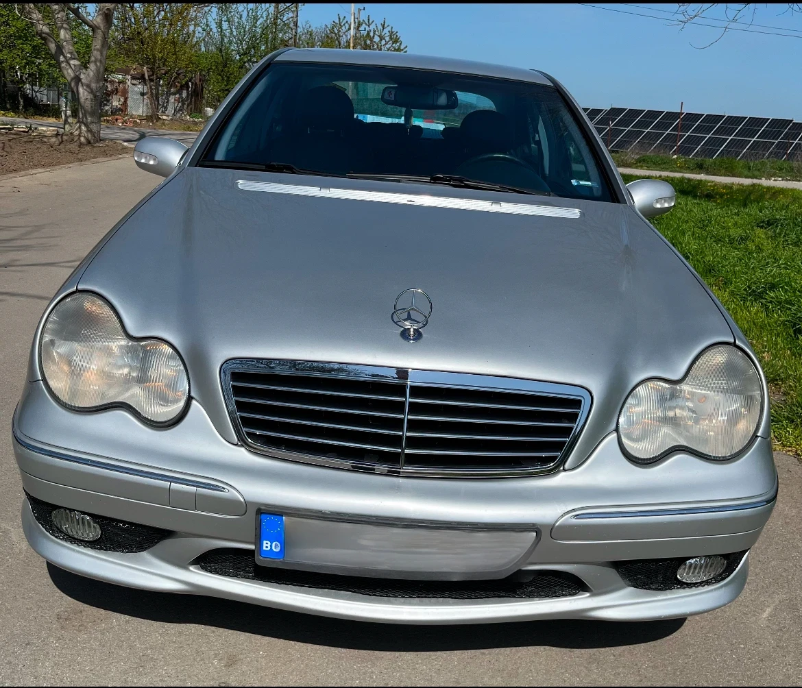 Mercedes-Benz C 270 Avantgarde - изображение 2