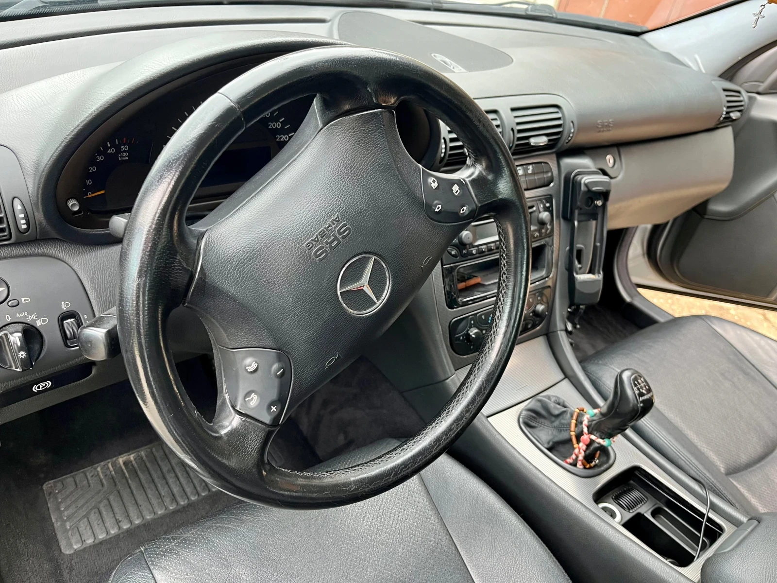 Mercedes-Benz C 270 Avantgarde - изображение 10