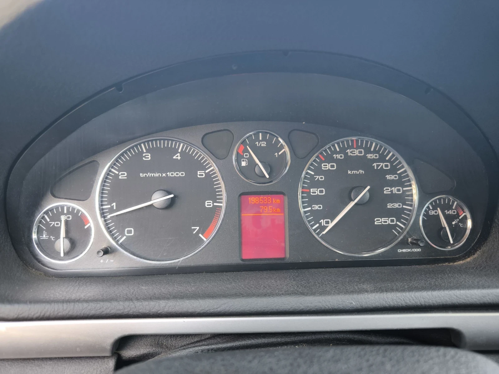 Peugeot 407 2.0 136 LPG | Mobile.bg   13