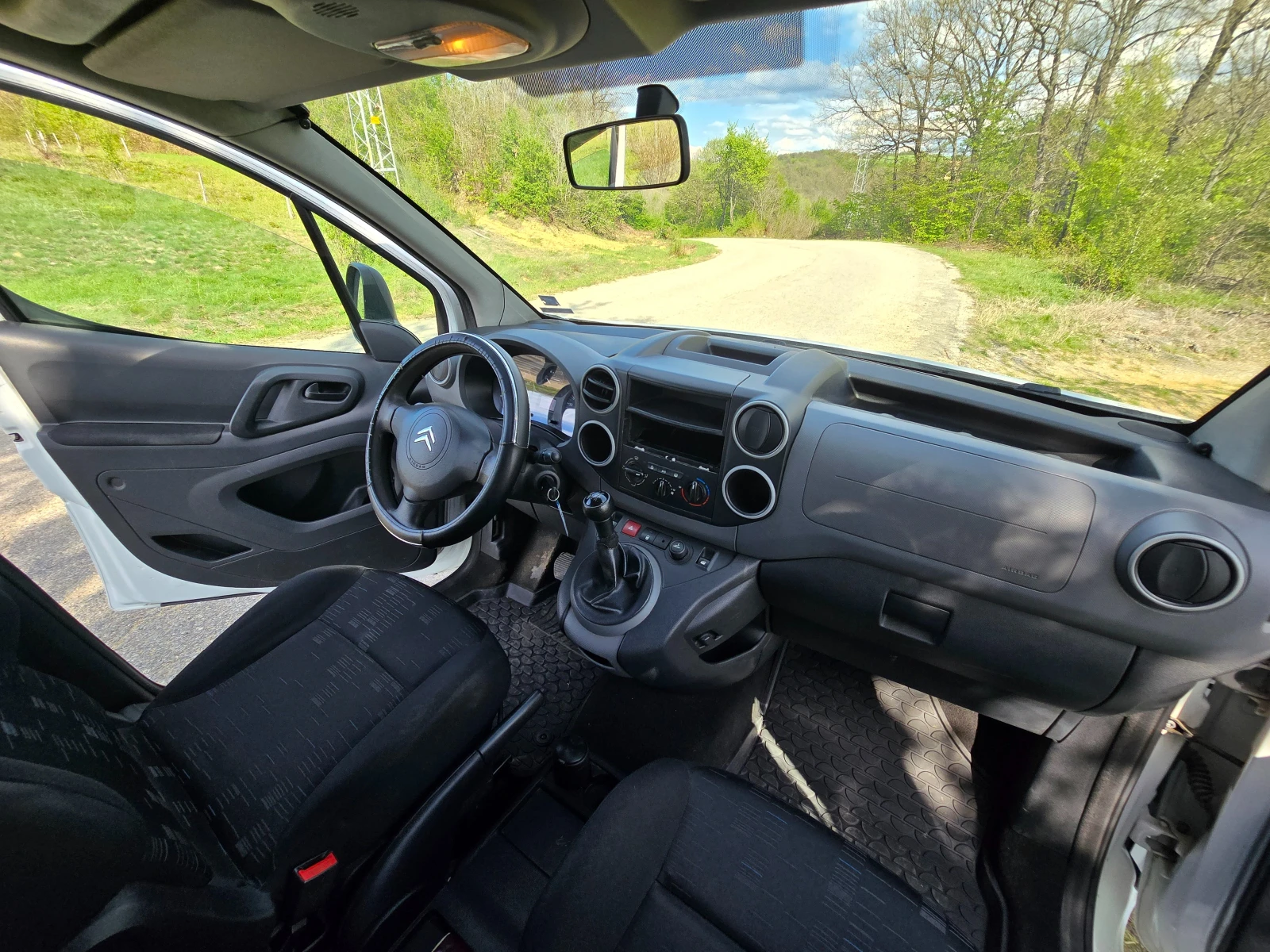 Citroen Berlingo 1.6HDI - изображение 9