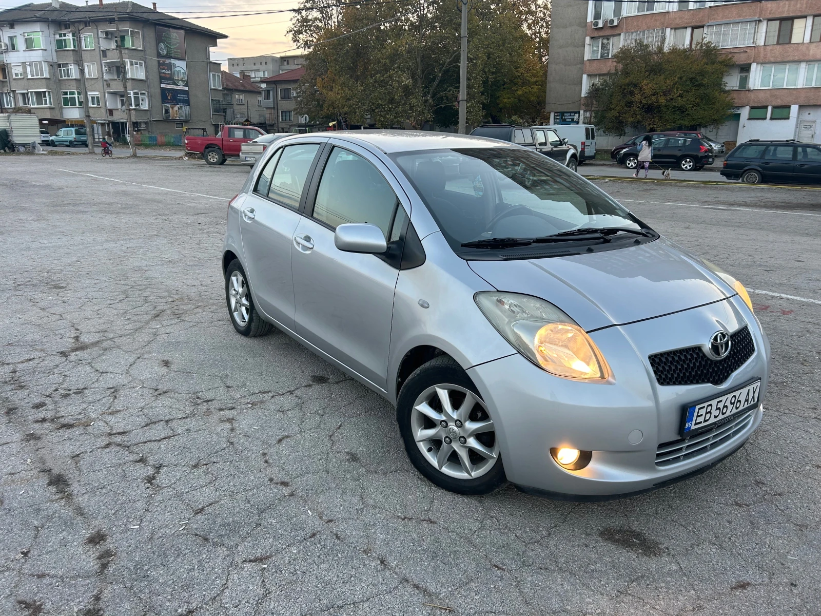 Toyota Yaris vvti - изображение 5