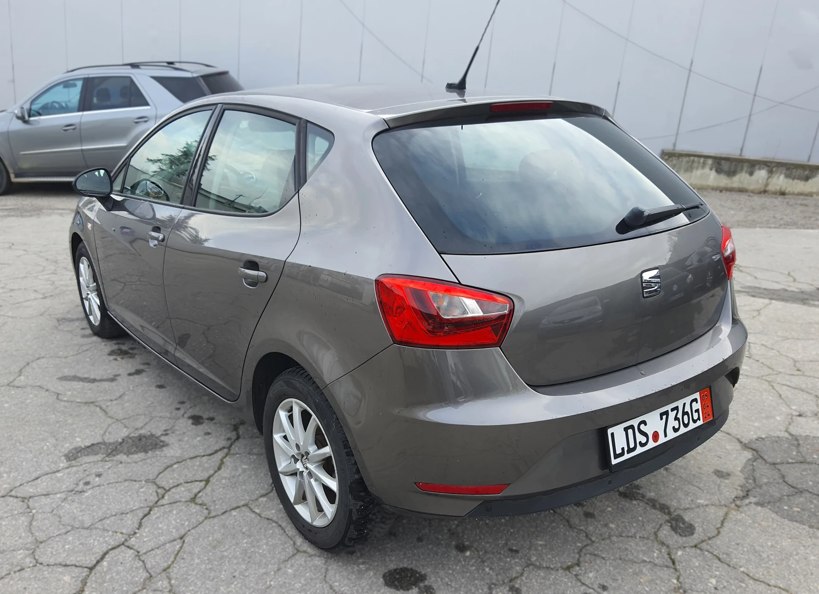 Seat Ibiza 1.0 55хил км! - изображение 5