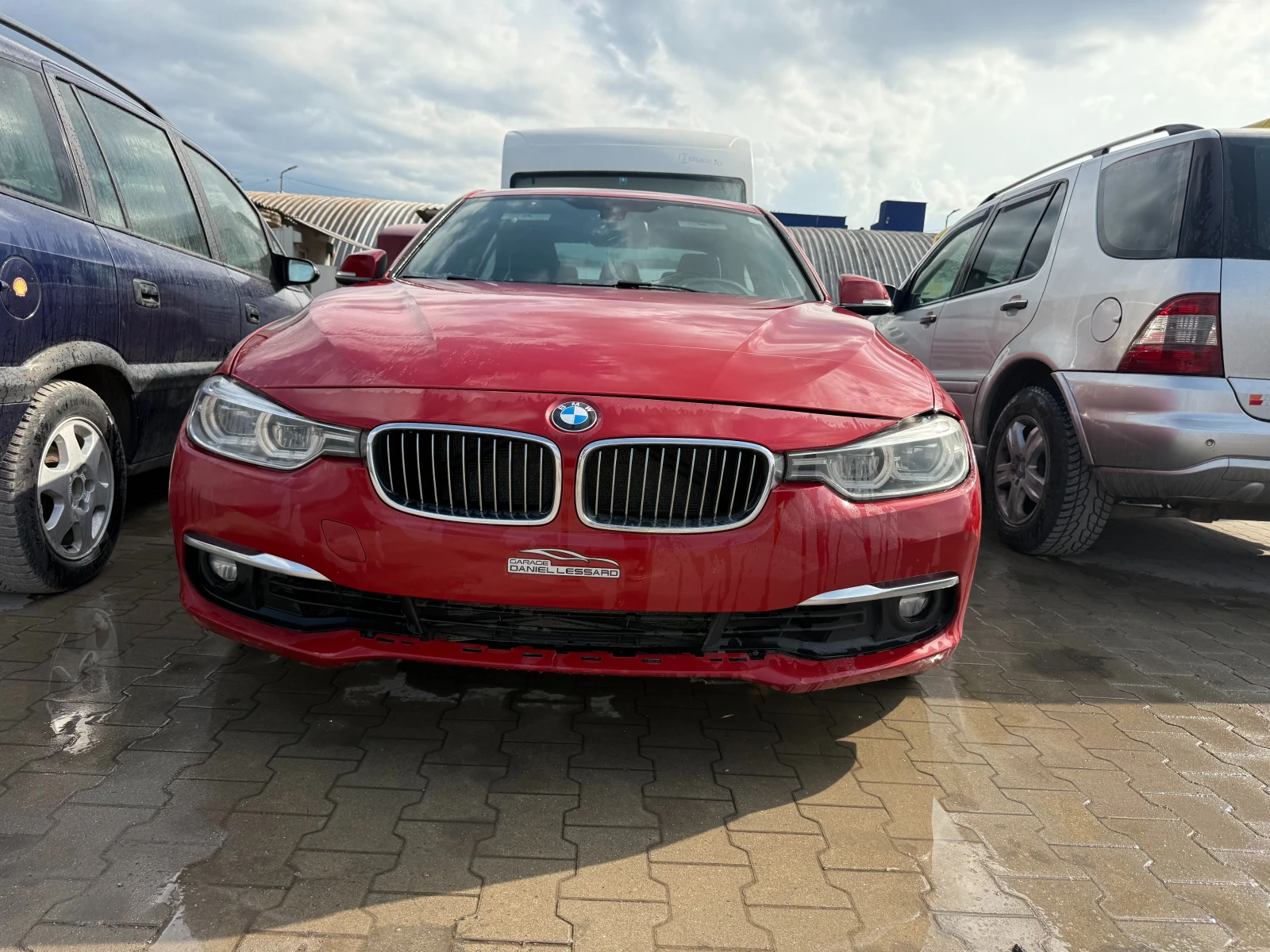 BMW 330 xDrive 4x4 НАЛИЧЕН  - изображение 7