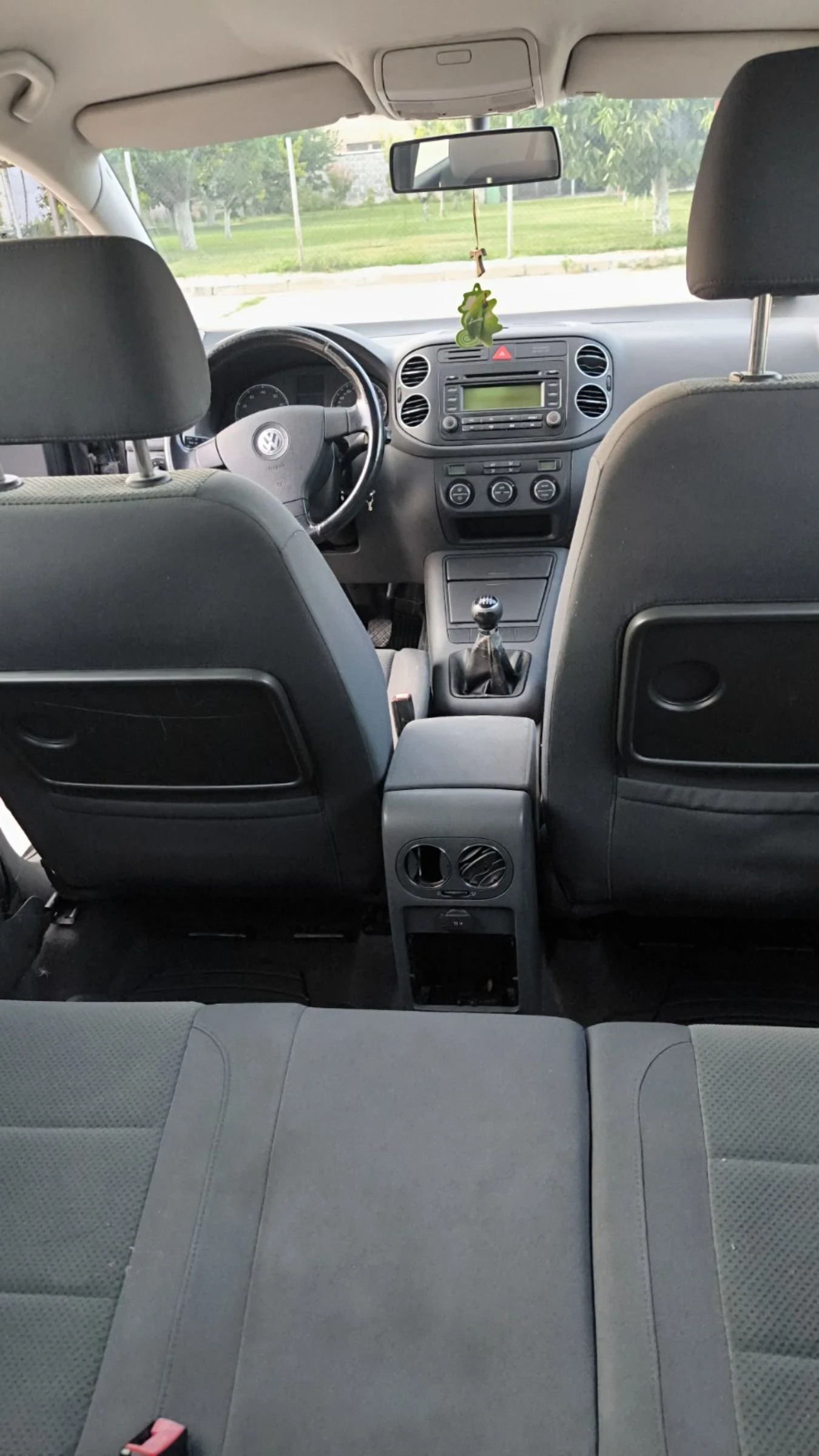 VW Golf Plus 1.6 бензин  - изображение 10