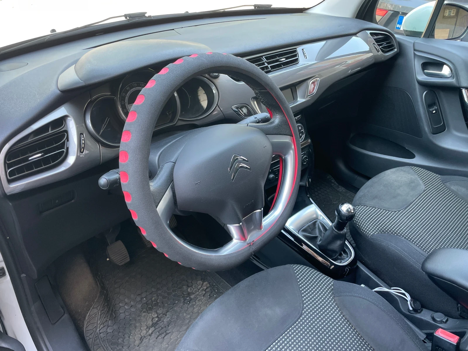 Citroen C3 1.0 ексклузив - изображение 7