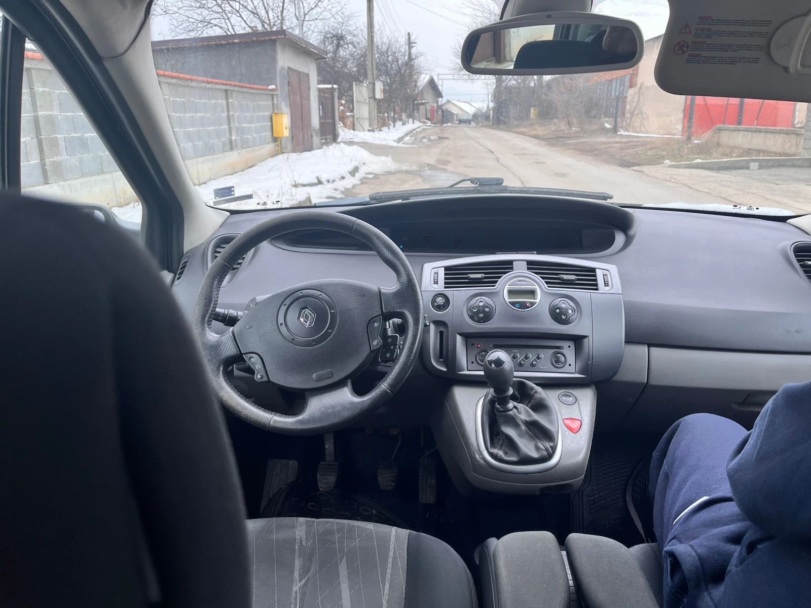 Renault Scenic  - изображение 8