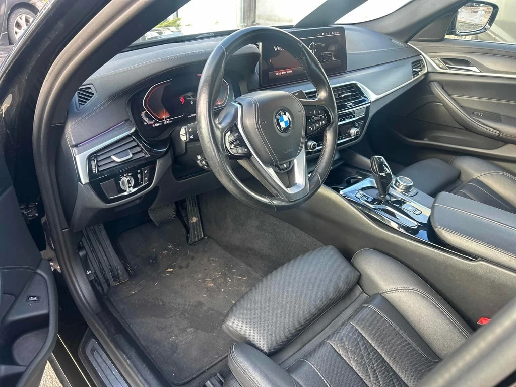 BMW 530 * 530i xDrive * CARFAX * ЦЕНА ДО БГ - изображение 5