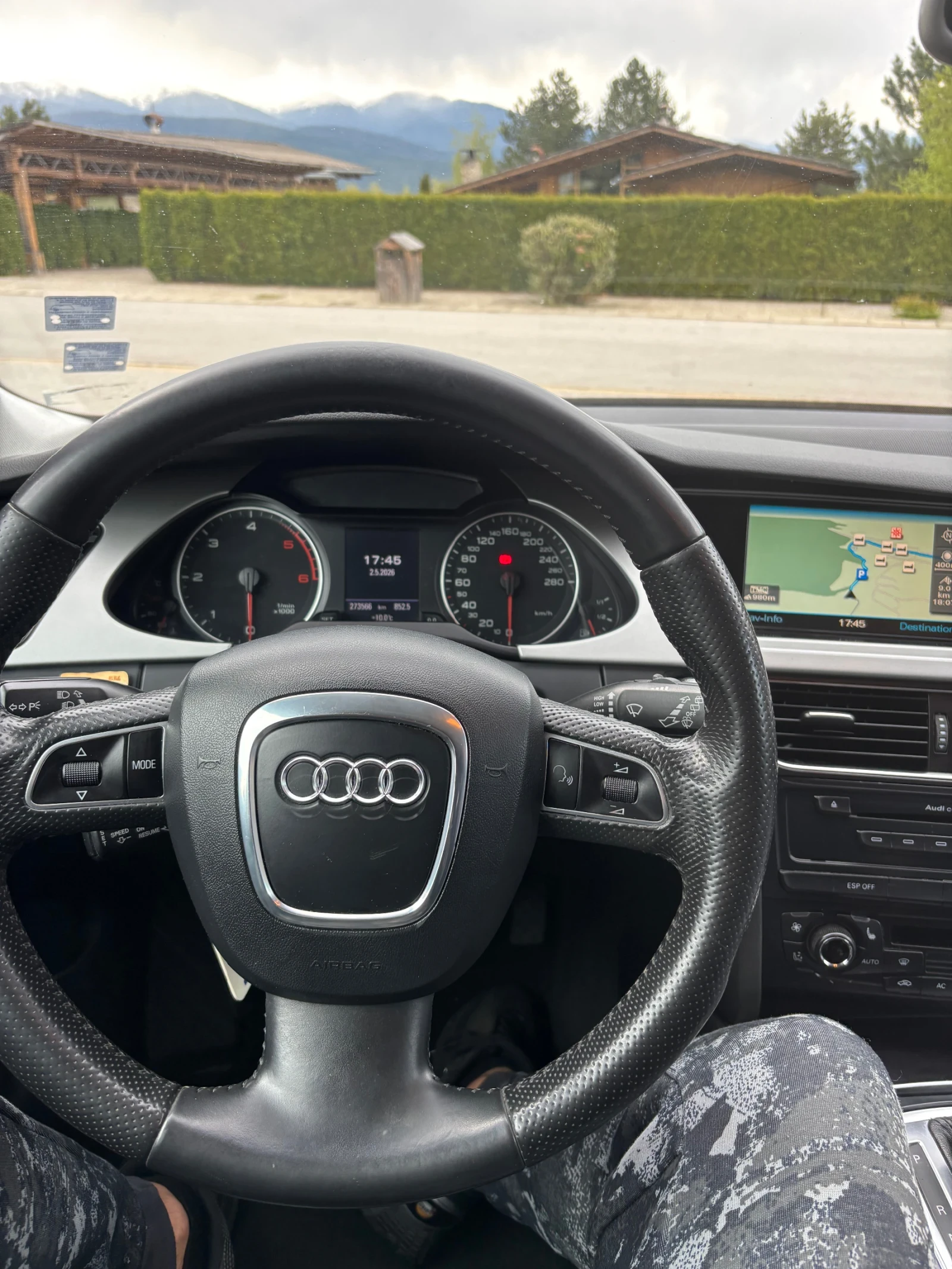 Audi A4 2.0TDI 8скорости, снимка 8 - Автомобили и джипове - 54390889