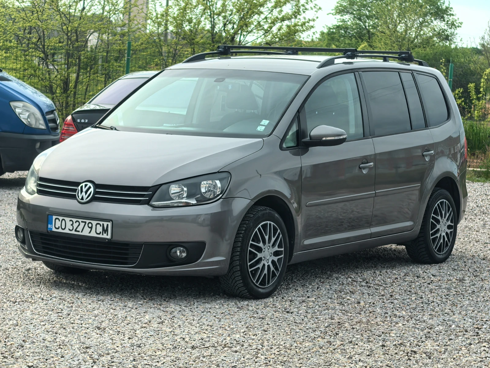 VW Touran 1.6 TDI * 105 к.с * 6+ 1 места