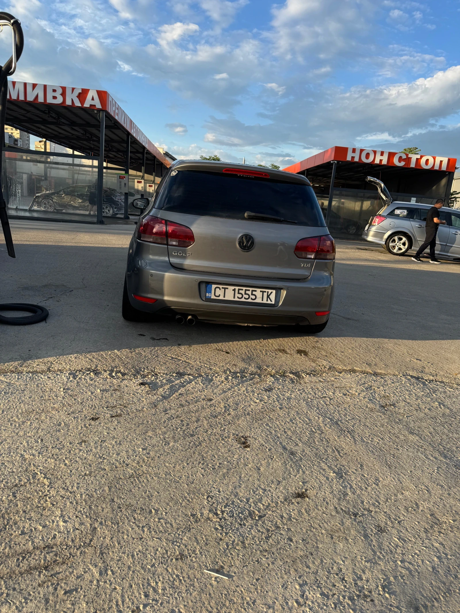 VW Golf, снимка 6 - Автомобили и джипове - 54662980