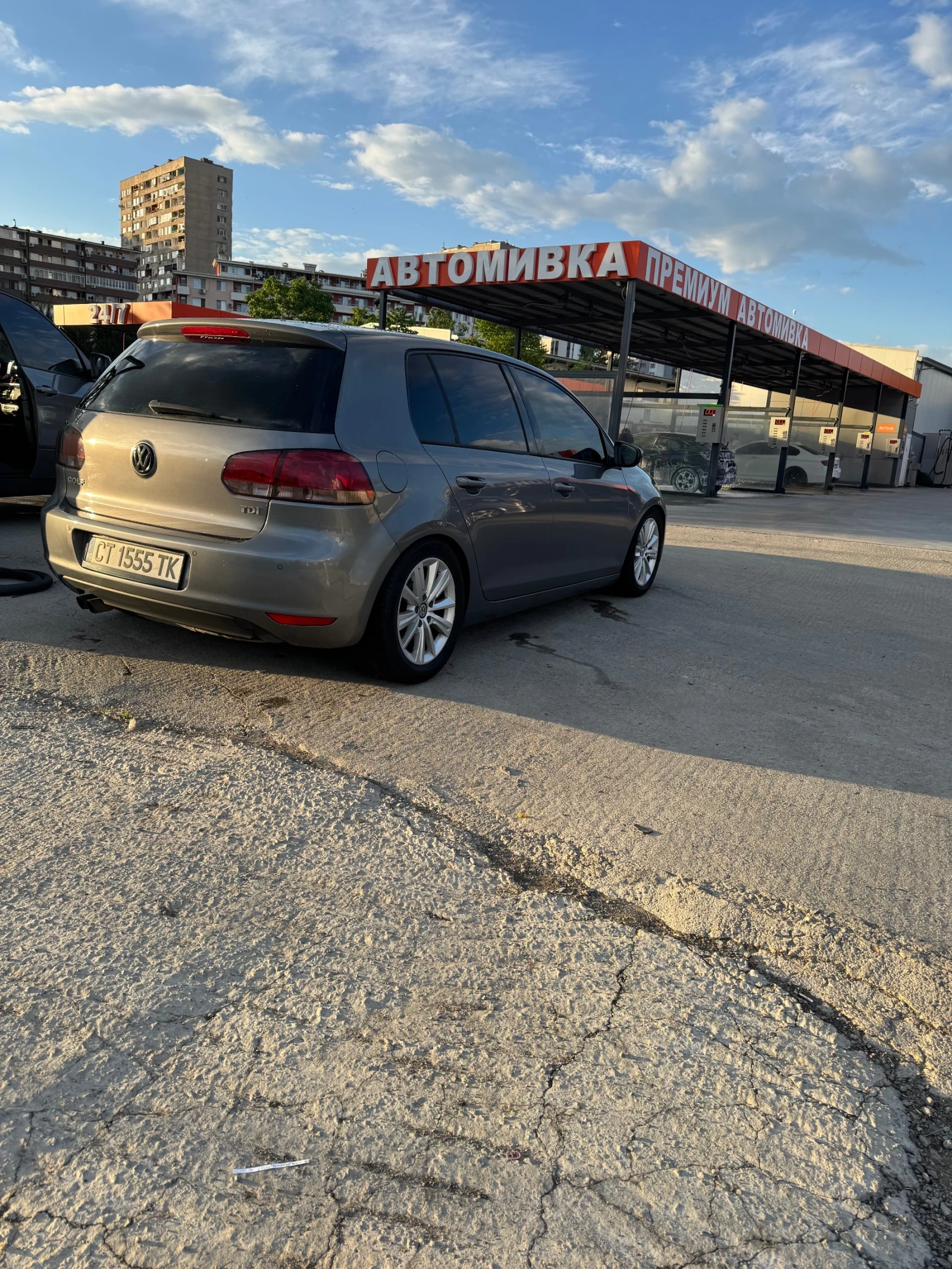 VW Golf, снимка 5 - Автомобили и джипове - 54662980