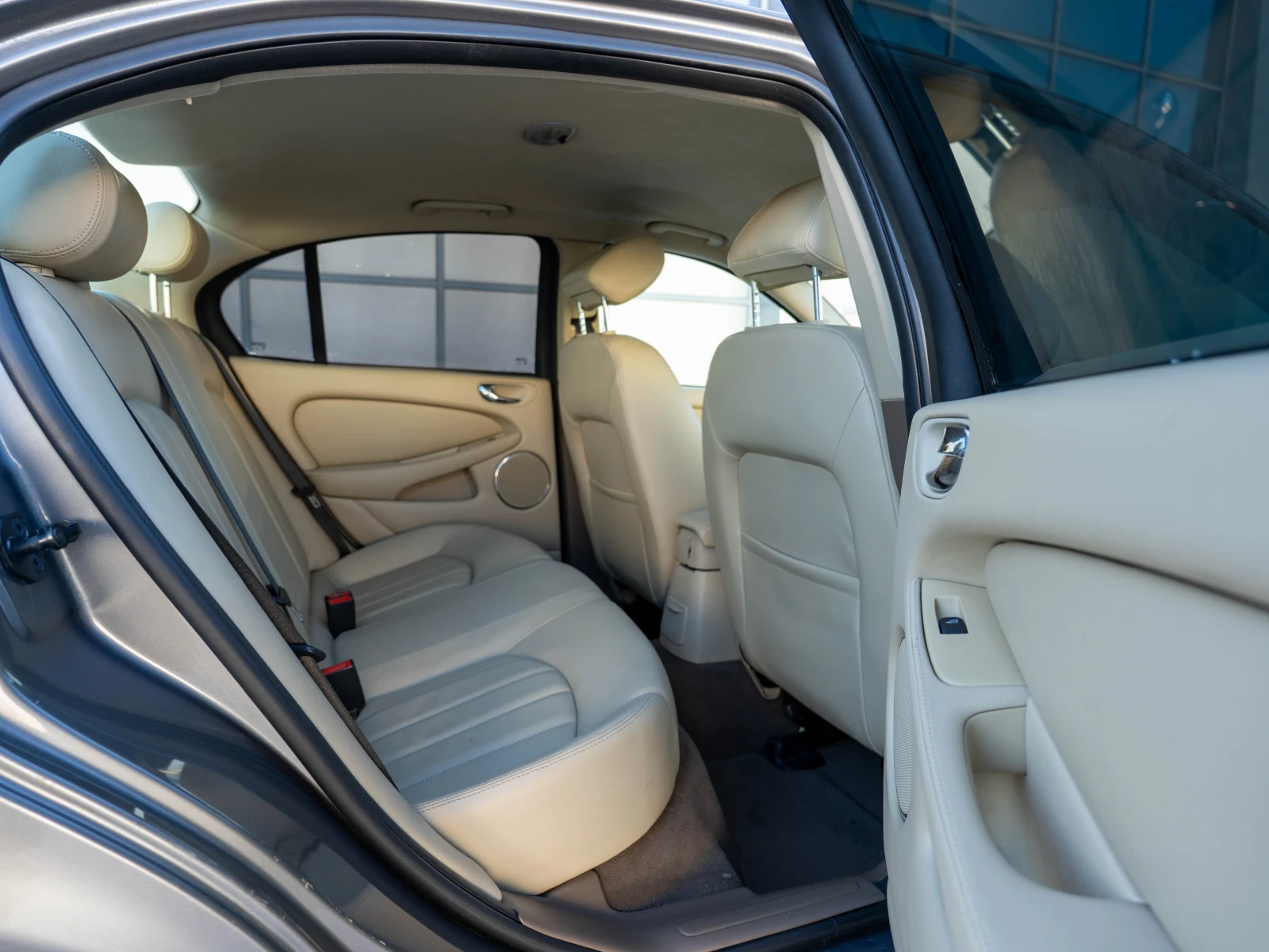 Jaguar X-type 2.0 D 130 к.с. Cambrige Klima Реални километри, снимка 13 - Автомобили и джипове - 54982436
