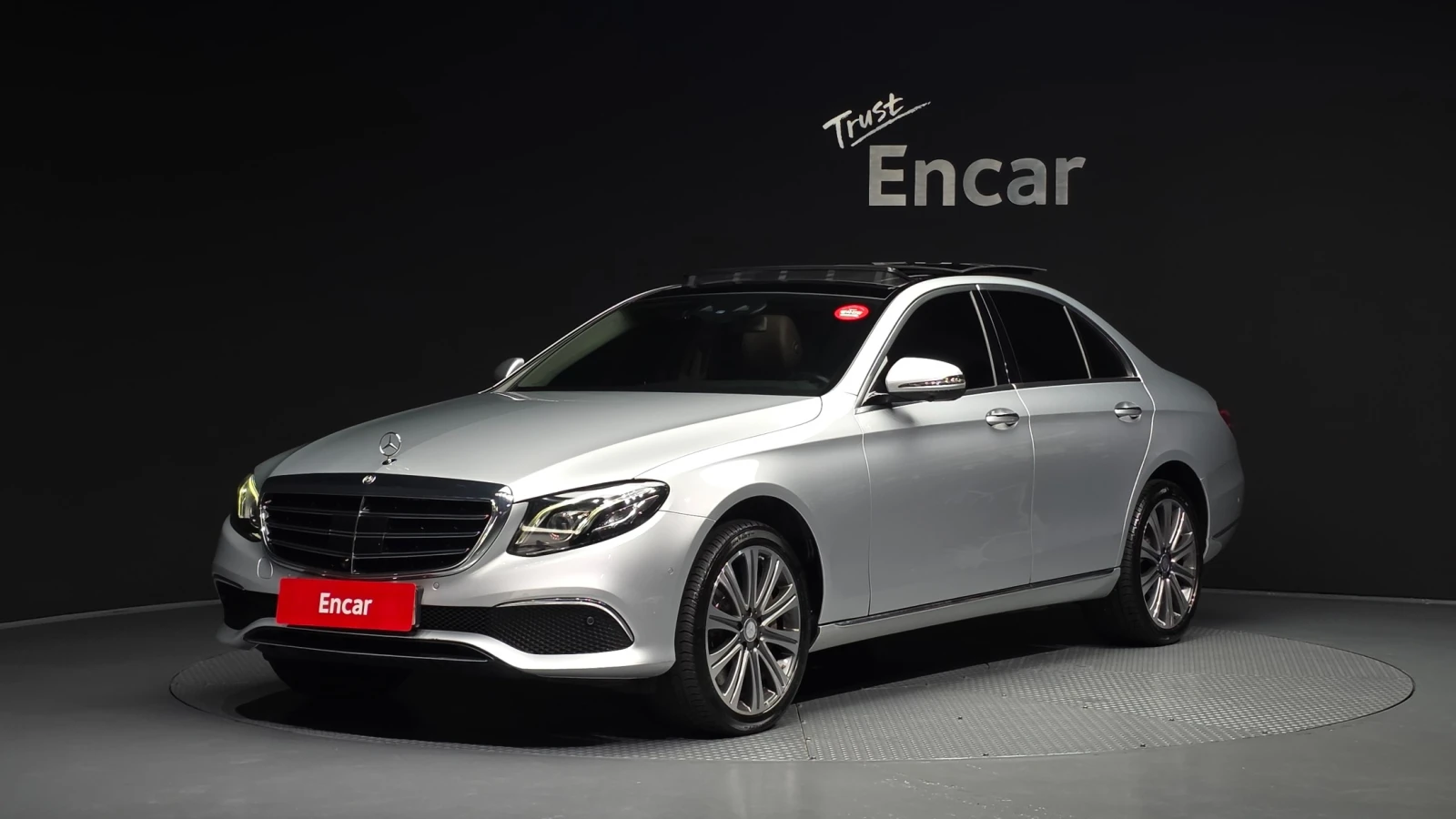 Mercedes-Benz E 400 4matic * DIS * ����� * 360 * HUD * ���� | Mobile.bg � ����������� 1