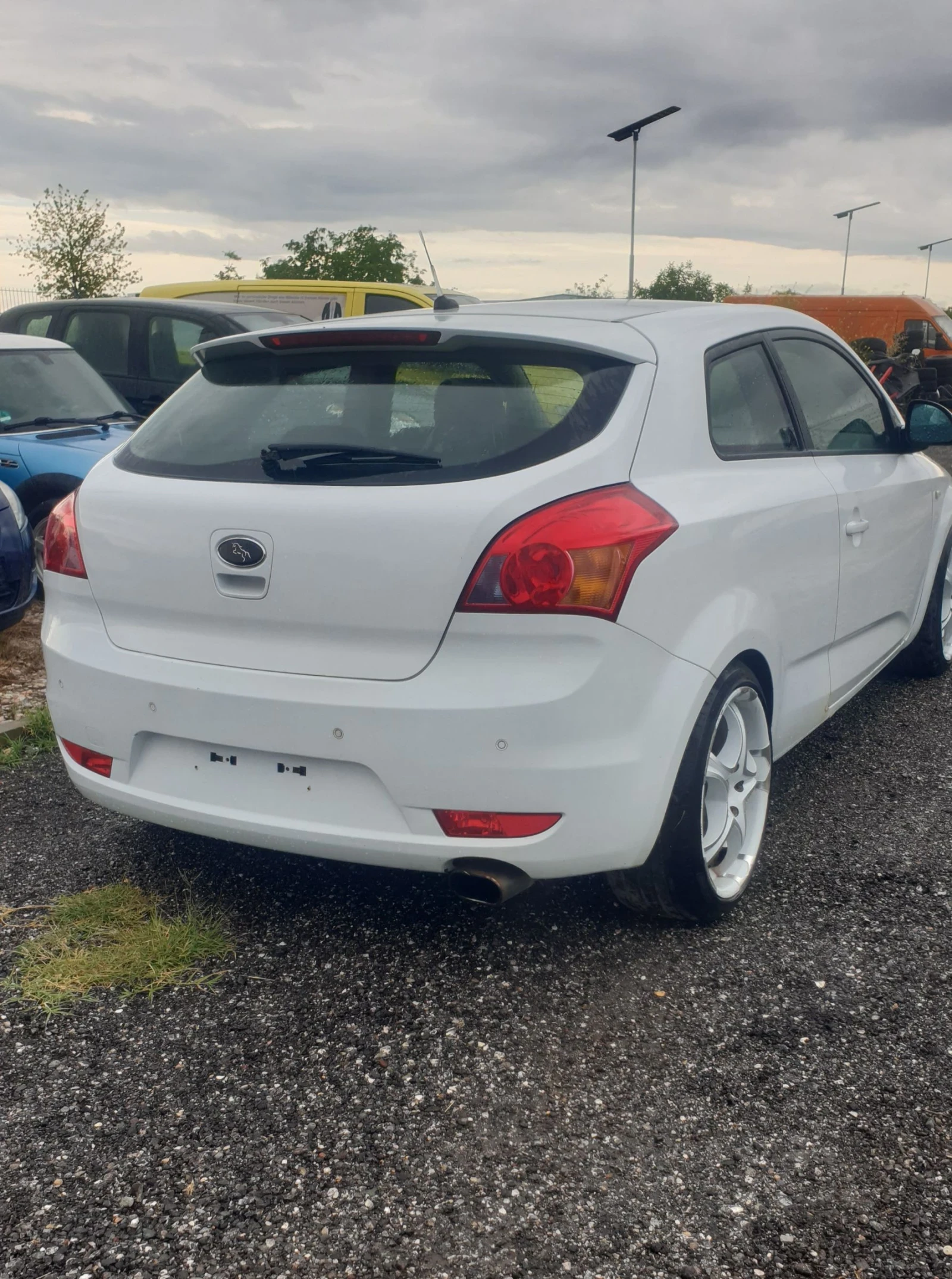 Kia Pro ceed LPG/Газ, снимка 5 - Автомобили и джипове - 55159414