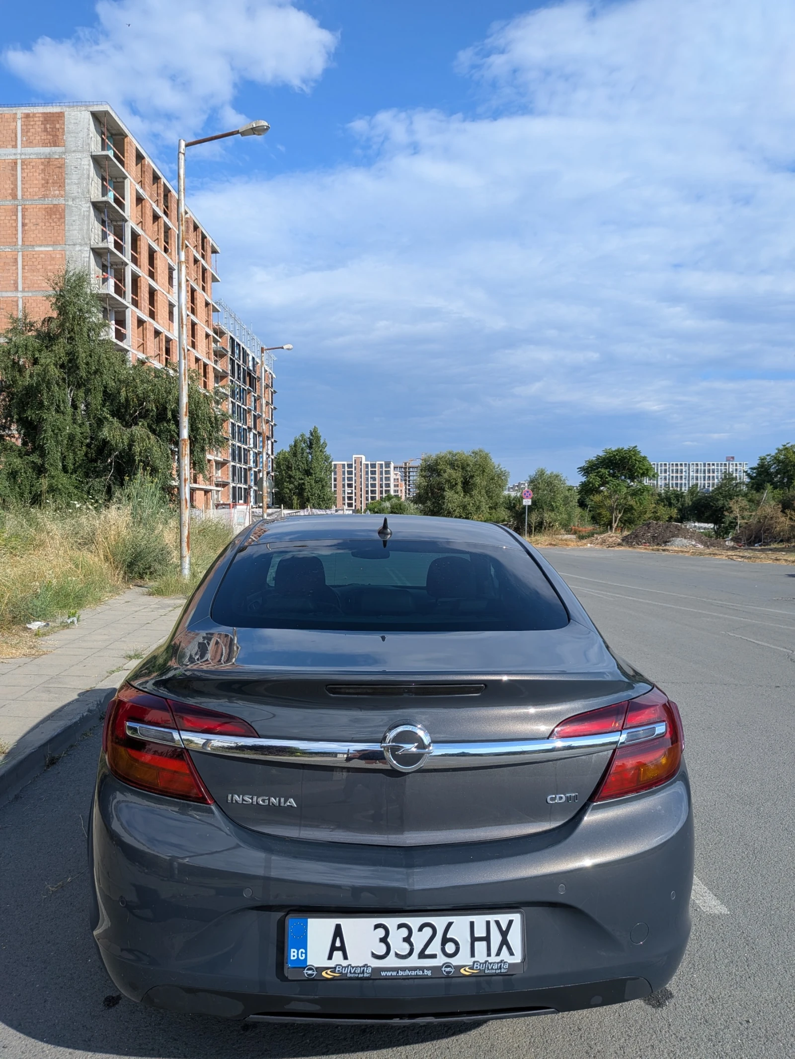 Opel Insignia 2.0 CDTI, снимка 3 - Автомобили и джипове - 55165426