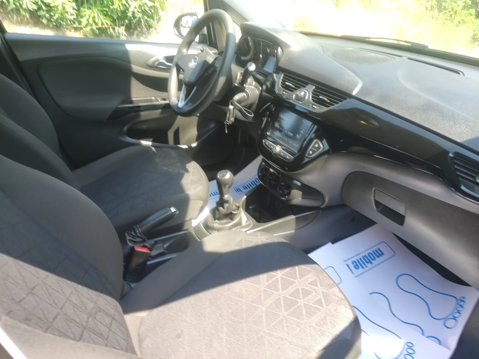 Opel Corsa 1.2като нов 134000 евро6б навигация, снимка 8 - Автомобили и джипове - 55603898