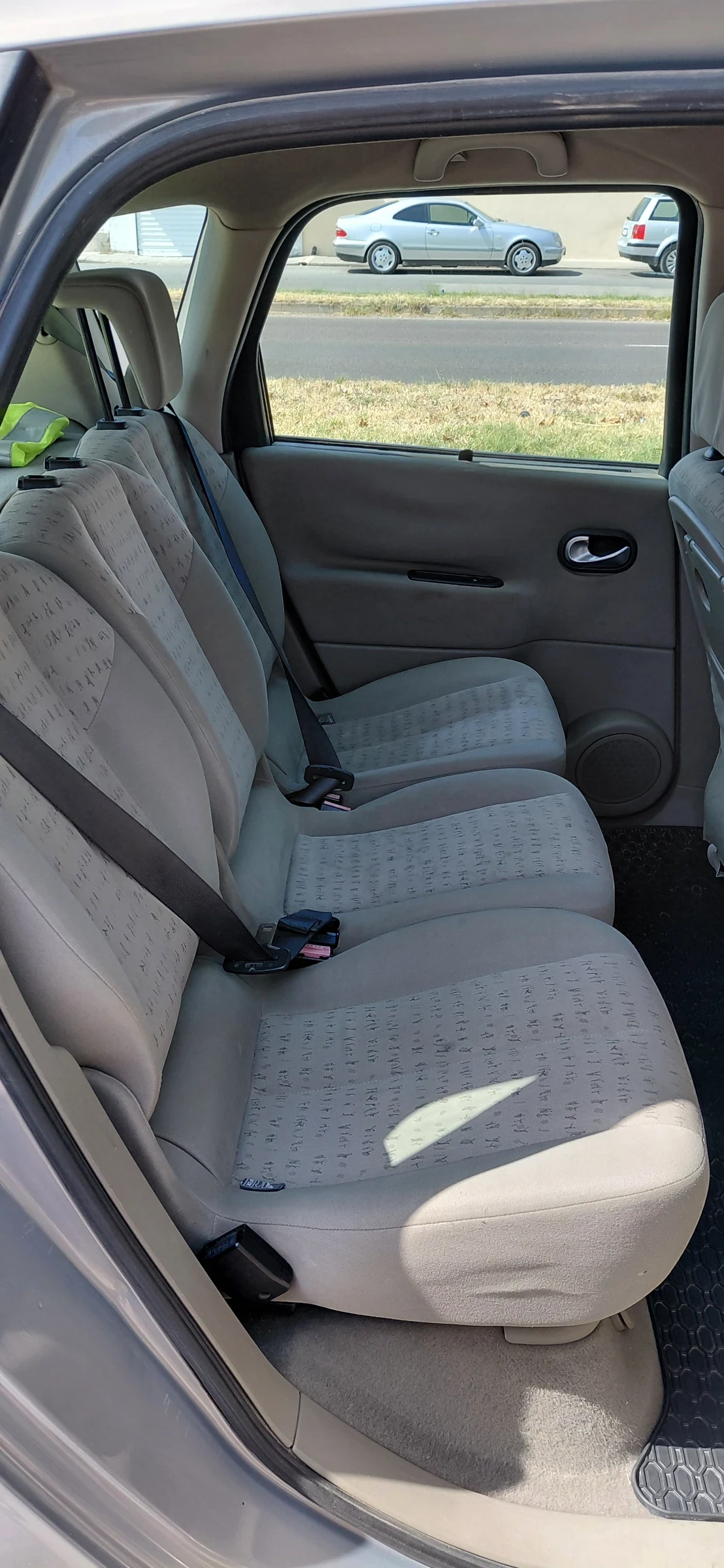 Renault Scenic, снимка 11 - Автомобили и джипове - 55878224