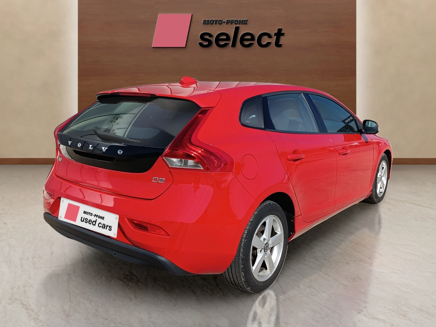 Volvo V40 1.6, снимка 5 - Автомобили и джипове - 55892448