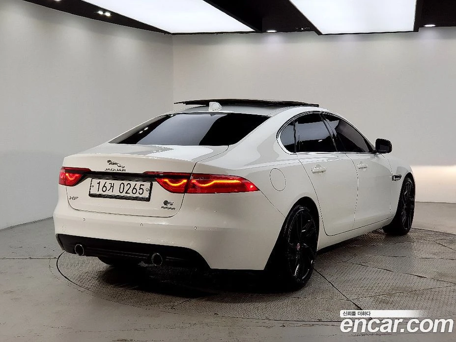 Jaguar Xf 20d Prestige | Mobile.bg � ����������� 4