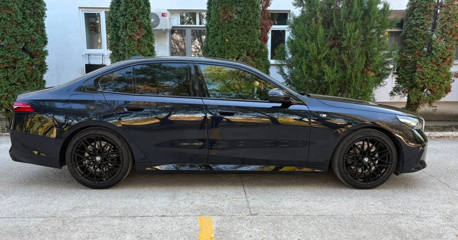 BMW 520 d xDrive M Sportpaket, снимка 4 - Автомобили и джипове - 56719721