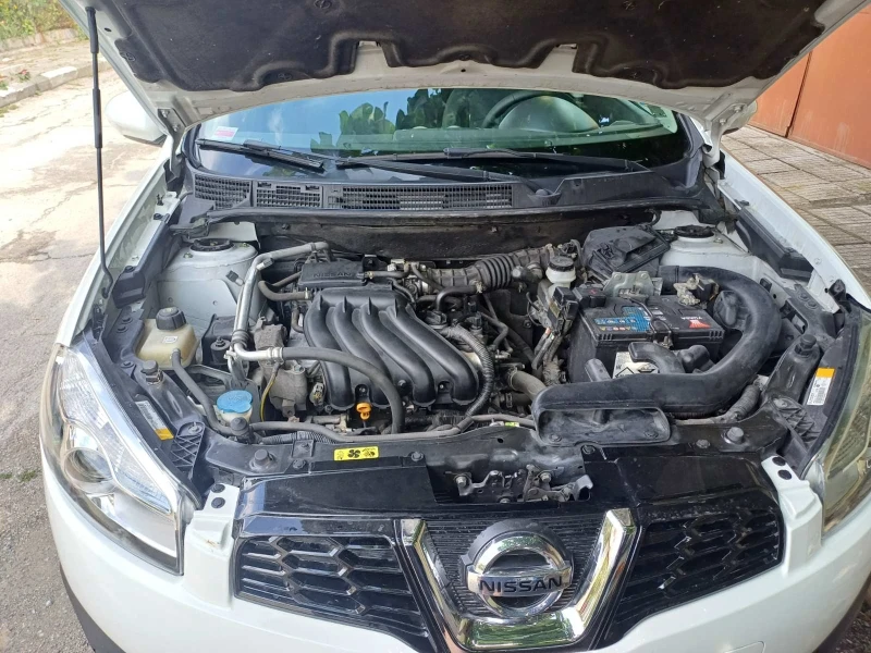 Nissan Qashqai 1, 6, снимка 9 - Автомобили и джипове - 46723519