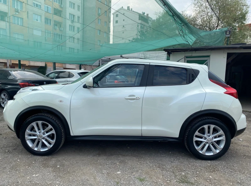 Nissan Juke 1.6T= 190HP= 4X4= АВТОМАТИК= KEYLESS GO= TEKNA= , снимка 2 - Автомобили и джипове - 47203637