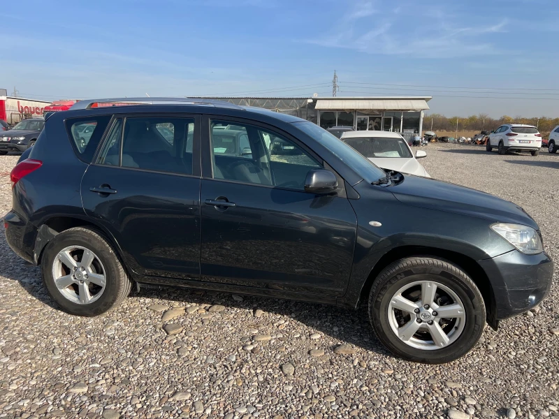 Toyota Rav4 2.0  4Х4 ГАЗ.ИНЖЕКЦ., снимка 4 - Автомобили и джипове - 47758686