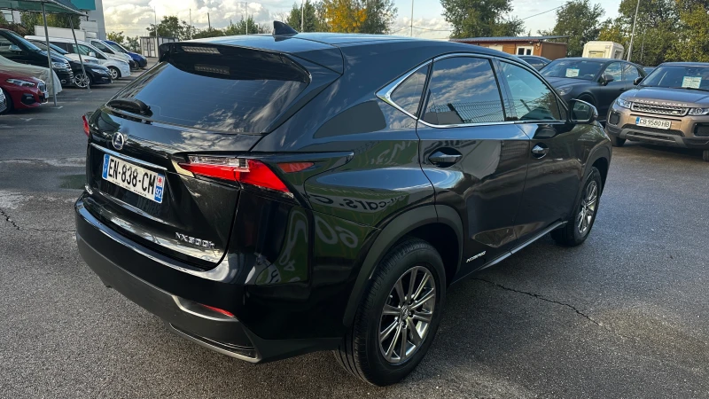 Lexus NX 300h Hybrid, снимка 6 - Автомобили и джипове - 47897731