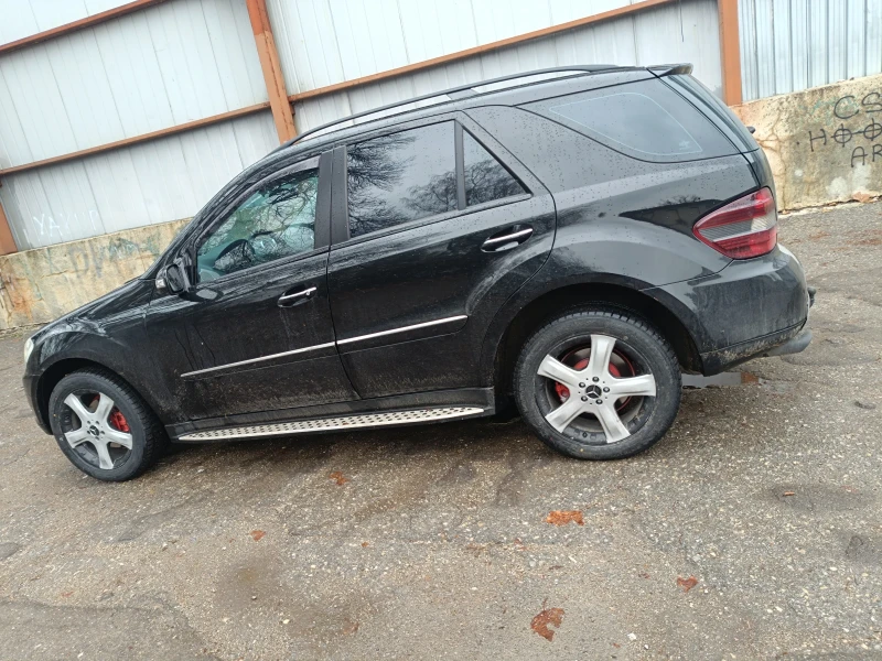 Mercedes-Benz ML 300 3.2cdi, снимка 4 - Автомобили и джипове - 49031416