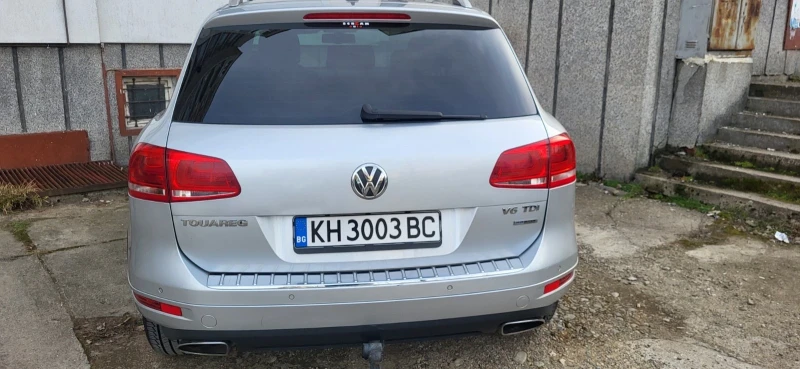 VW Touareg Обслужен* , снимка 6 - Автомобили и джипове - 49441559