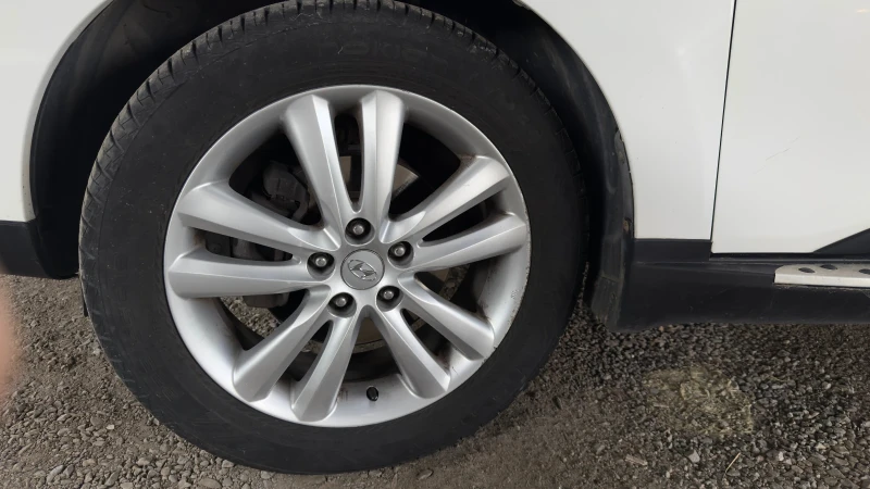 Hyundai IX35, снимка 9 - Автомобили и джипове - 52714943