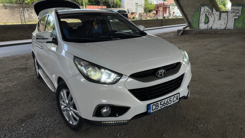 Hyundai IX35, снимка 3 - Автомобили и джипове - 52714943
