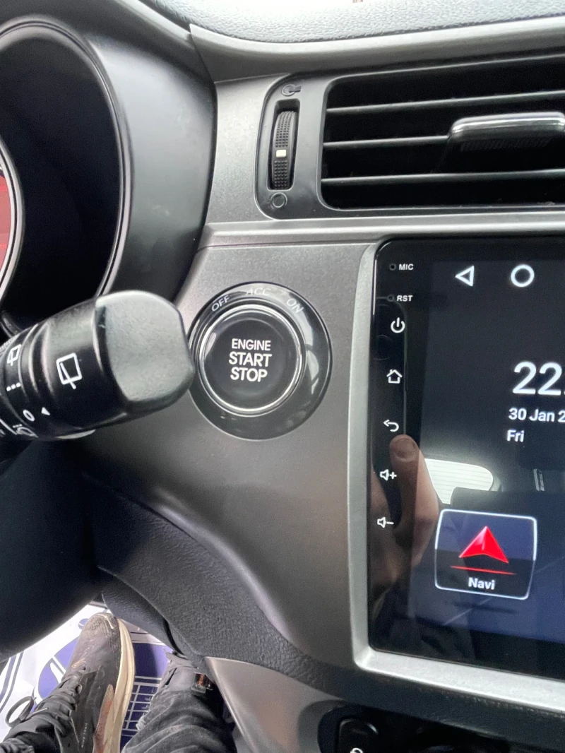 Kia Rio 1.4 crdi, снимка 10 - Автомобили и джипове - 52851698