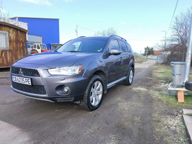 Mitsubishi Outlander 2.2 DID , снимка 12 - Автомобили и джипове - 53140207