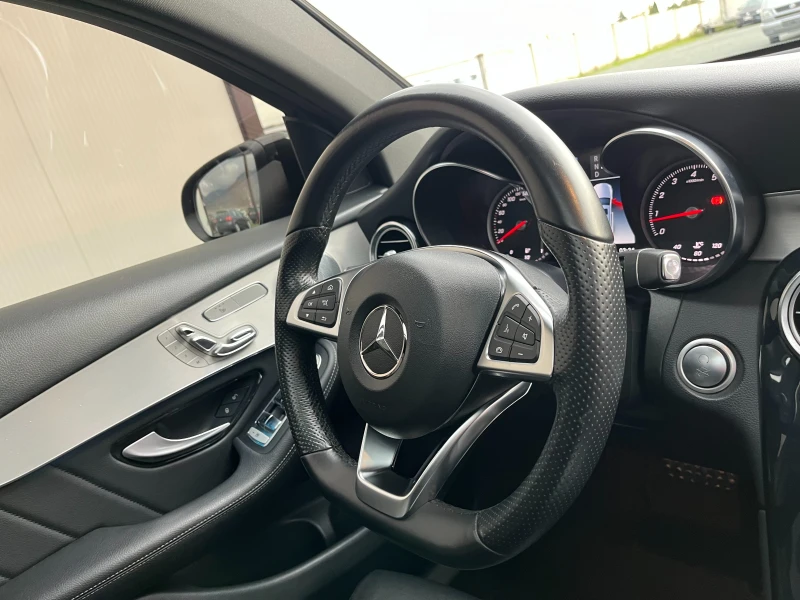Mercedes-Benz GLC 300 AMG Пакет, снимка 9 - Автомобили и джипове - 53204036