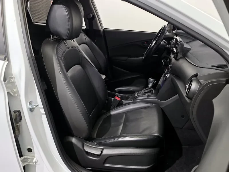 Hyundai Kona 1.6 Turbo 2Wd Smart, снимка 12 - Автомобили и джипове - 53765087