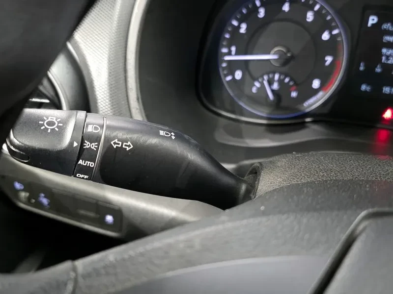 Hyundai Kona 1.6 Turbo 2Wd Smart, снимка 16 - Автомобили и джипове - 53765087