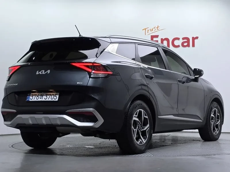 Kia Sportage 2.0 4WD PRESTIGE, снимка 2 - Автомобили и джипове - 55789745
