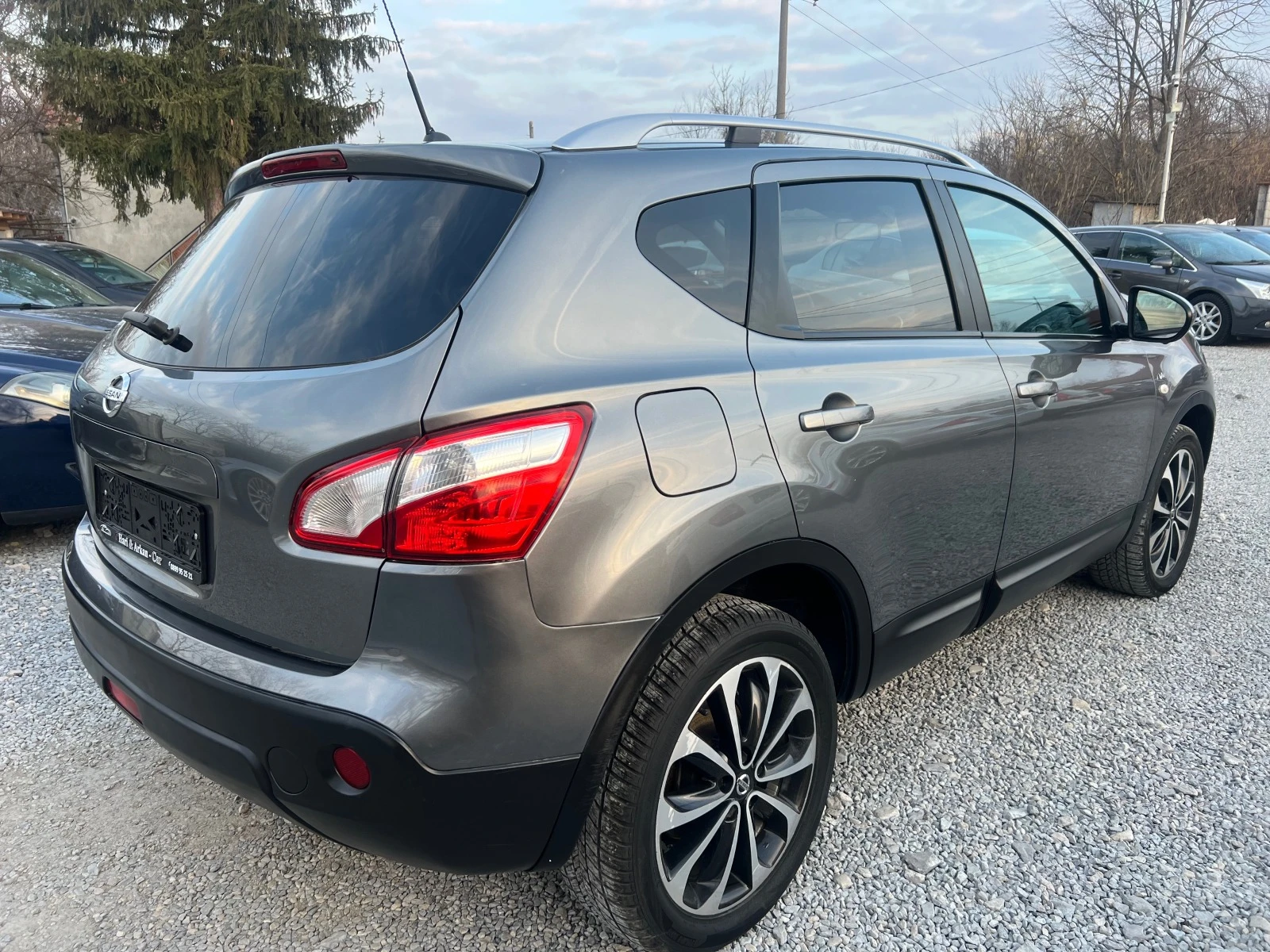 Nissan Qashqai 2.0D-150 К.С-АВТОМАТИК-ПАНОРАМА-КАМЕРА-4Х4- - изображение 7