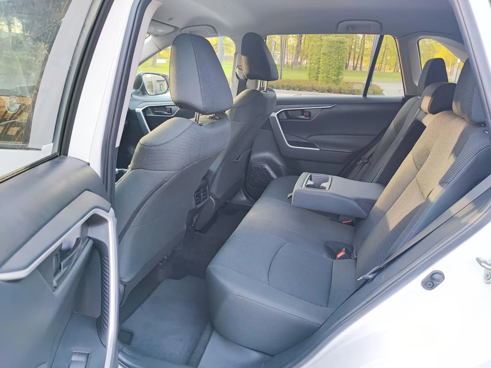 Toyota Rav4 2.5/ADVENTURE/222HP/FWD/L.ASS/NAVI/B.TOOTH/634f | Mobile.bg   12