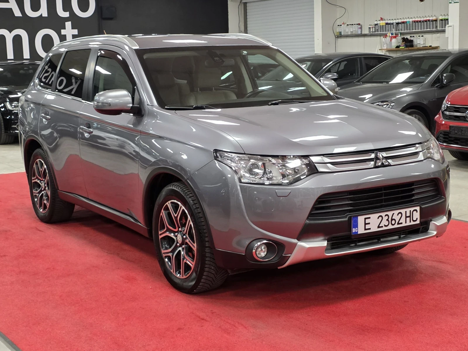 Mitsubishi Outlander Exclusive | AWD | Регистриран | Обслужен  - изображение 2