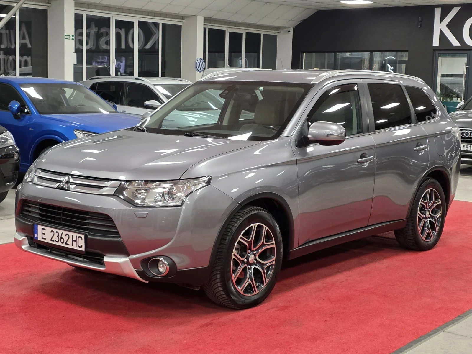 Mitsubishi Outlander Exclusive | AWD | Регистриран | Обслужен  - изображение 3