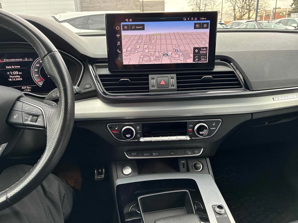 Audi Q5 * Technik * CARFAX * БЕЗ ПЪРВОНАЧАЛНА ВНОСКА - изображение 9