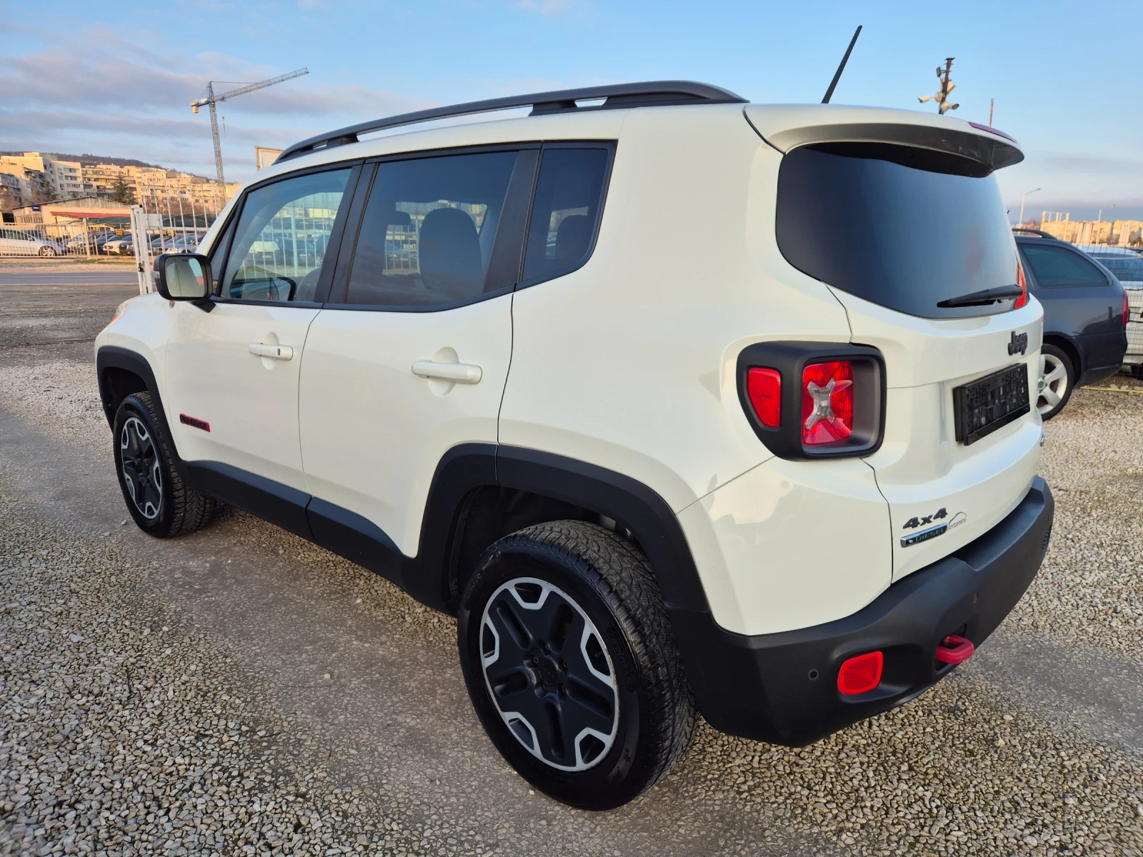 Jeep Renegade 2.0JTD 4X4  - изображение 4