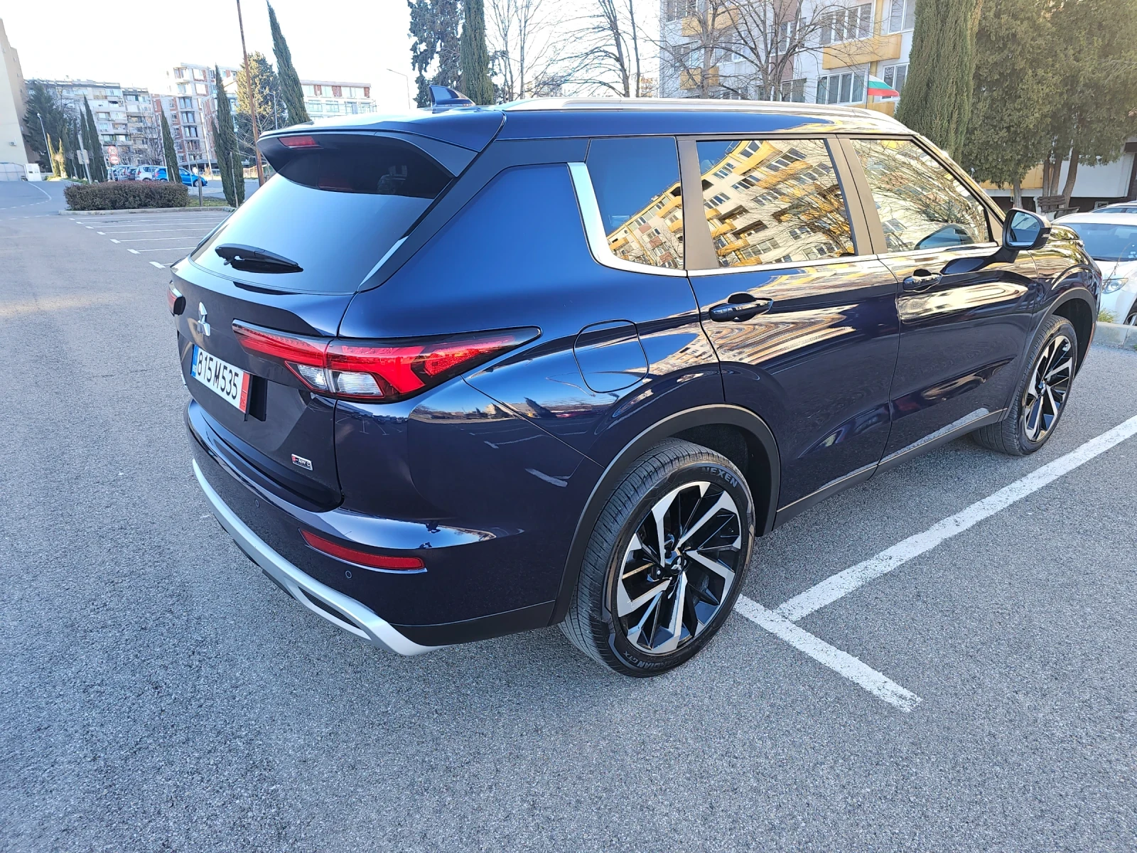 Mitsubishi Outlander SE, снимка 7 - Автомобили и джипове - 53786727