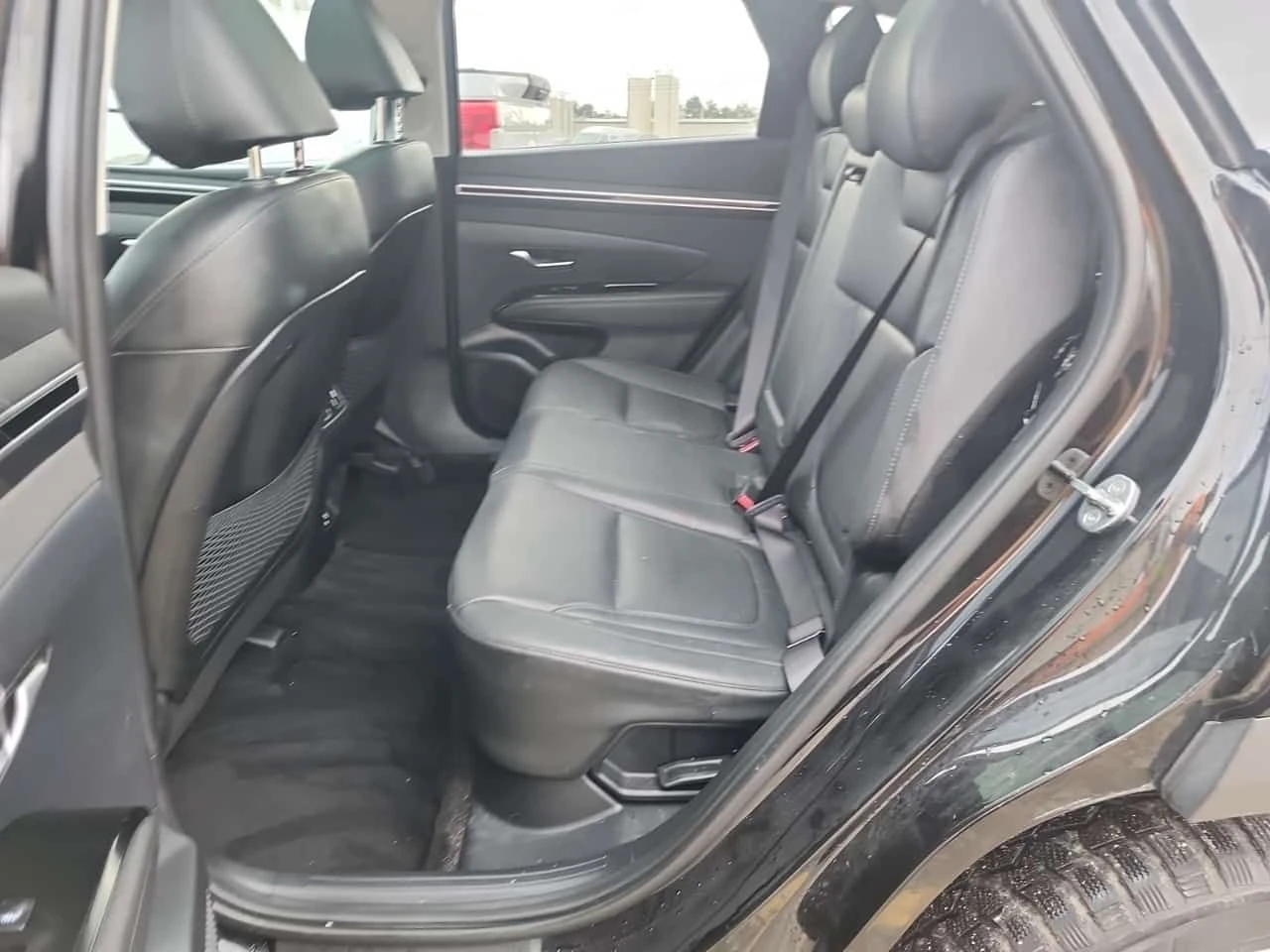 Hyundai Tucson Luxury /CARFAX /Панорама/Подгрев/+ Гуми, снимка 11 - Автомобили и джипове - 53804616